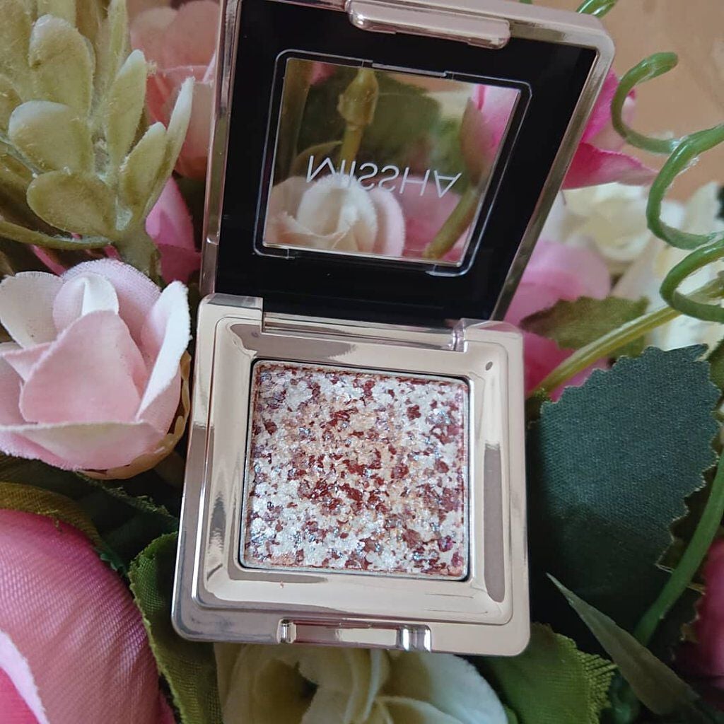 グリッタープリズム シャドウ/MISSHA/グリッターを使ったクチコミ(1枚目)