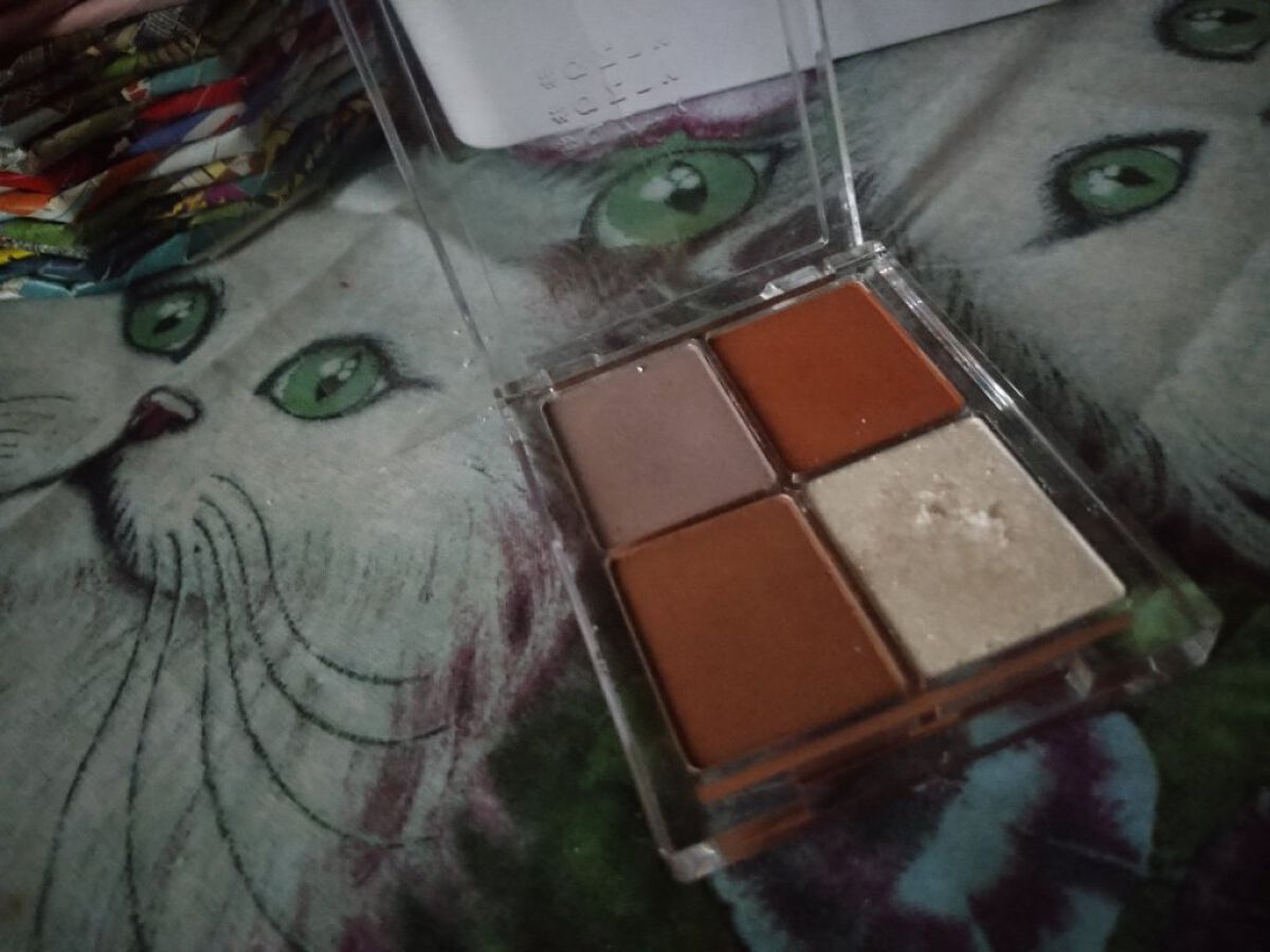 4色アイシャドウパレット 05 クーリッシュアンジュ/aZTK/アイシャドウパレットを使ったクチコミ（1枚目）