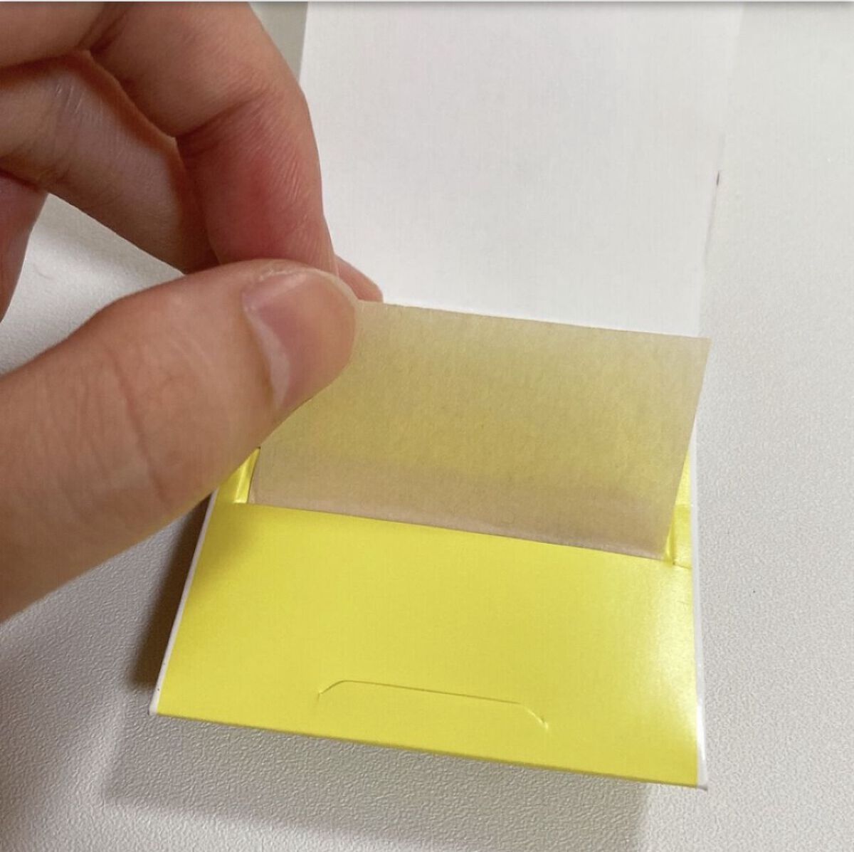 お直しさんのあぶらとり紙(非売品)100枚入/パラドゥ/あぶらとり紙を使ったクチコミ（2枚目）