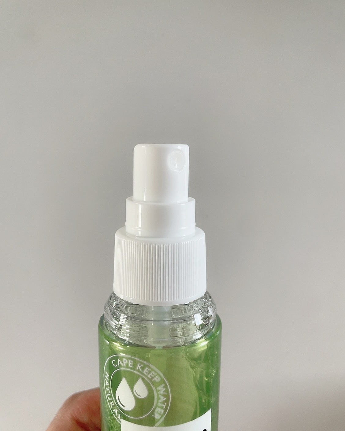 ケープ キープウォーター ナチュラル <無香料>/ケープ/ヘアスプレーを使ったクチコミ（3枚目）