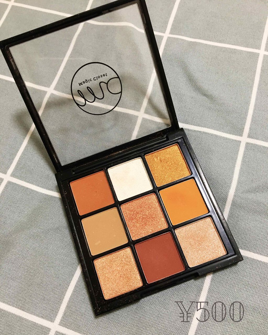 7®︎ on LIPS 「#3COINS#MC#オレンジ系500円商品として発売されてお..」(1枚目)