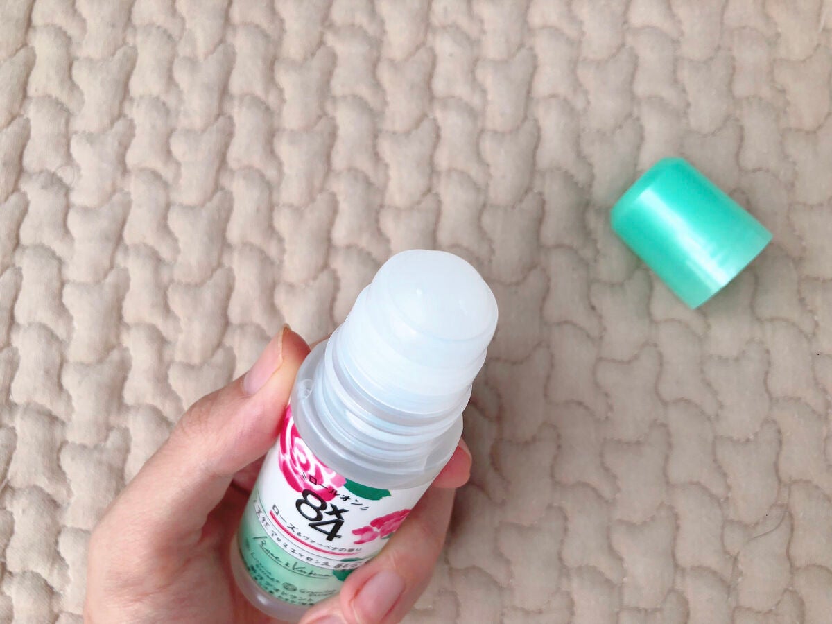 ロールオン ローズ&ヴァーベナの香り/8x4/デオドラント・制汗剤を使ったクチコミ(2枚目)