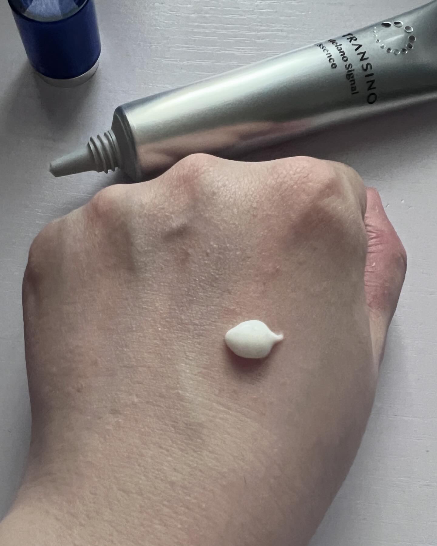 薬用メラノシグナルエッセンス 30g/トランシーノ/美容液を使ったクチコミ（2枚目）