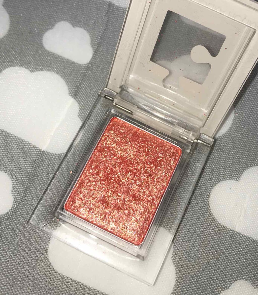 ヴィセ アヴァン シングルアイカラー/Visée/単色アイシャドウを使ったクチコミ（2枚目）