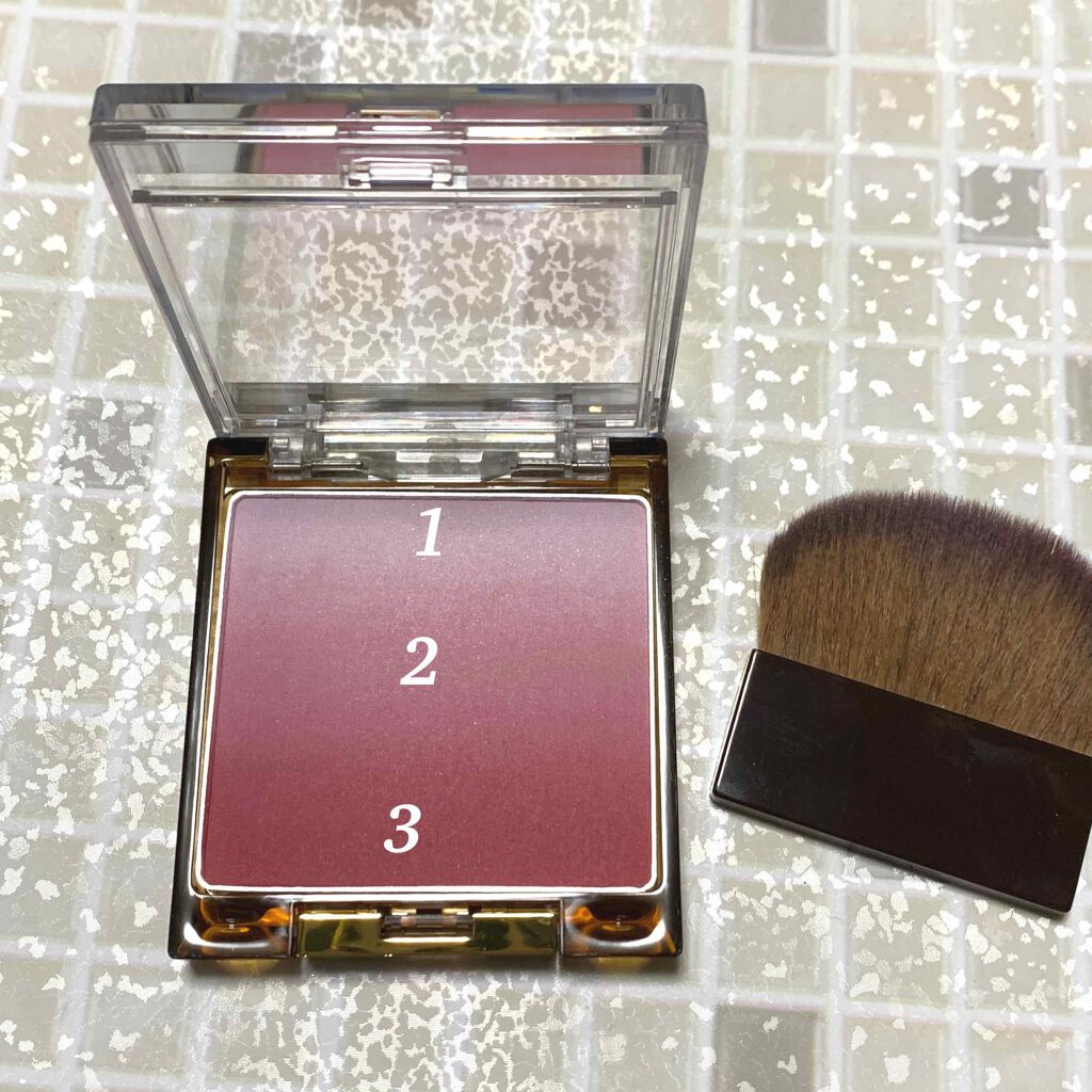 オーラティック ブラッシュ AB04 シャイガール/excel/パウダーチークを使ったクチコミ（2枚目）