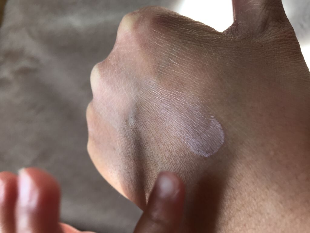 ONLY MINERALS N by ONLY MINERALS ミネラルグロウスムーザーのクチコミ「#目指せツヤ肌美人 

ONLY MINERALSから最近発売されたN by ONLY MIN.....」（2枚目）