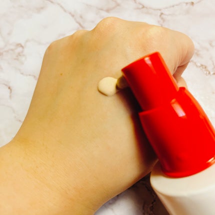 エッセンス スキングロウ ファンデーション/SHISEIDO/リキッドファンデーションを使ったクチコミ(3枚目)