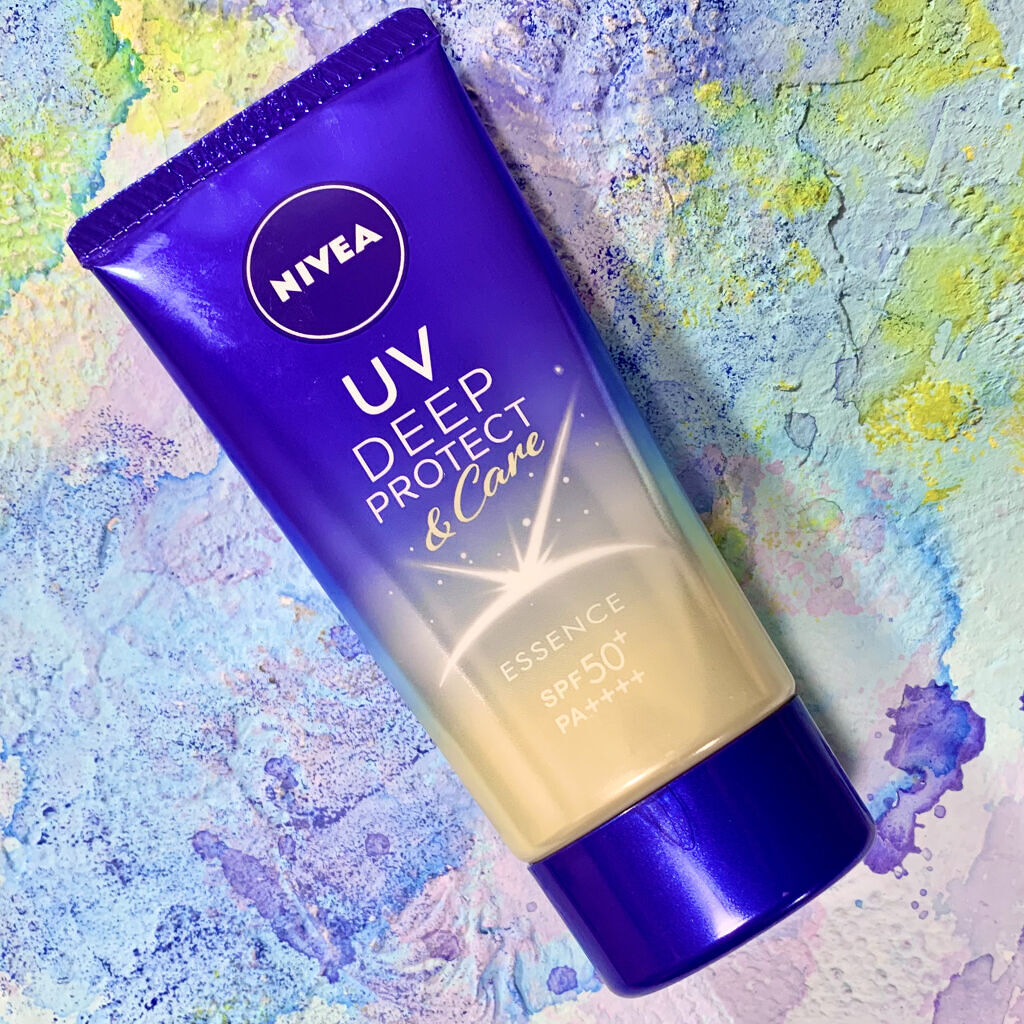 ニベアUV ディープ プロテクト＆ケア エッセンス 



伸ばす瞬間までは、お気に入りのスキンアクアスーパーモイスチャーエッセンスと感触が似てて好みでしたが、如何せんモロモロが何やっても出てくる💦

塗り方やツール、量、塗る前のスキンケ