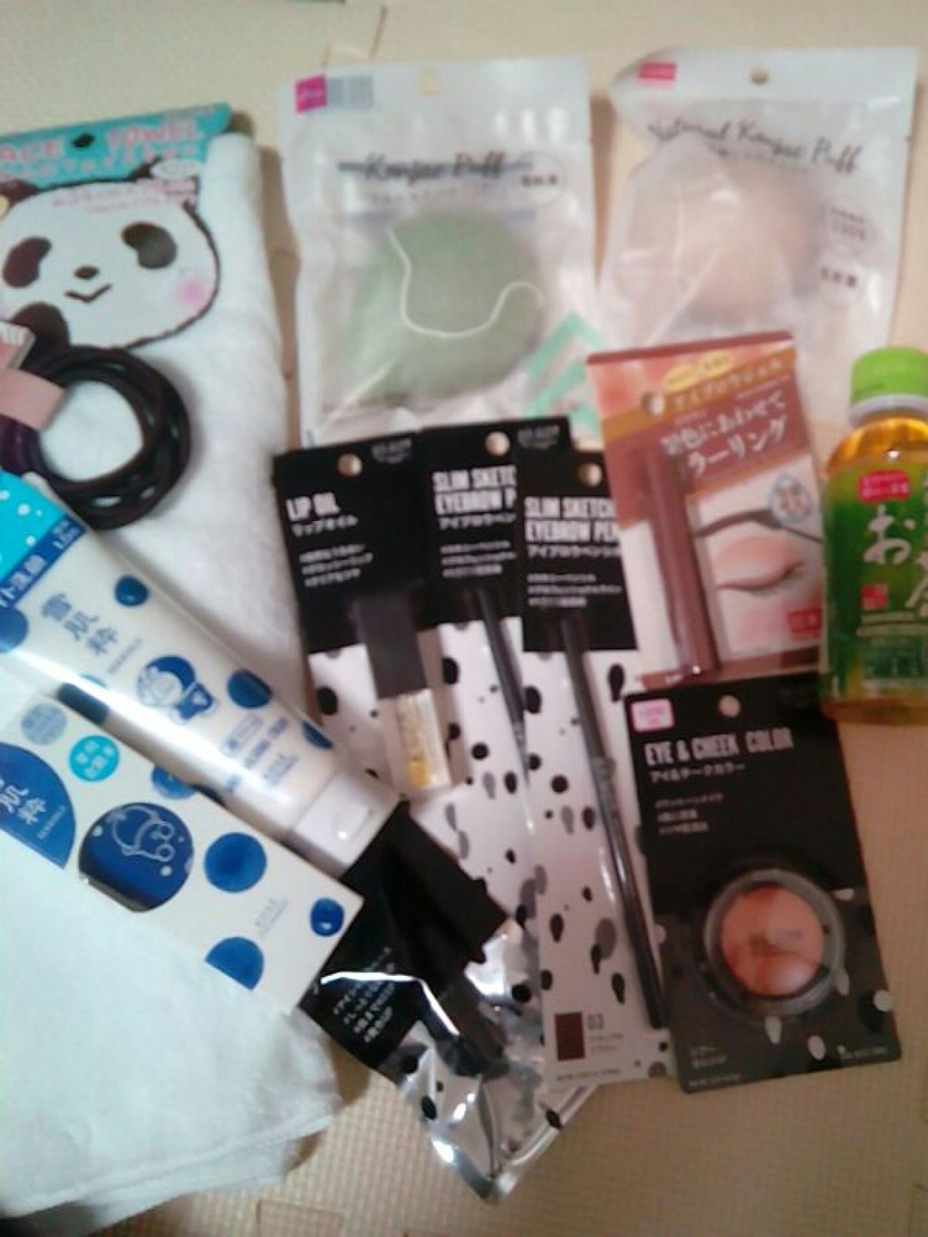 UR GLAM　EYE & CHEEK COLOR/U R GLAM/単色アイシャドウを使ったクチコミ（1枚目）