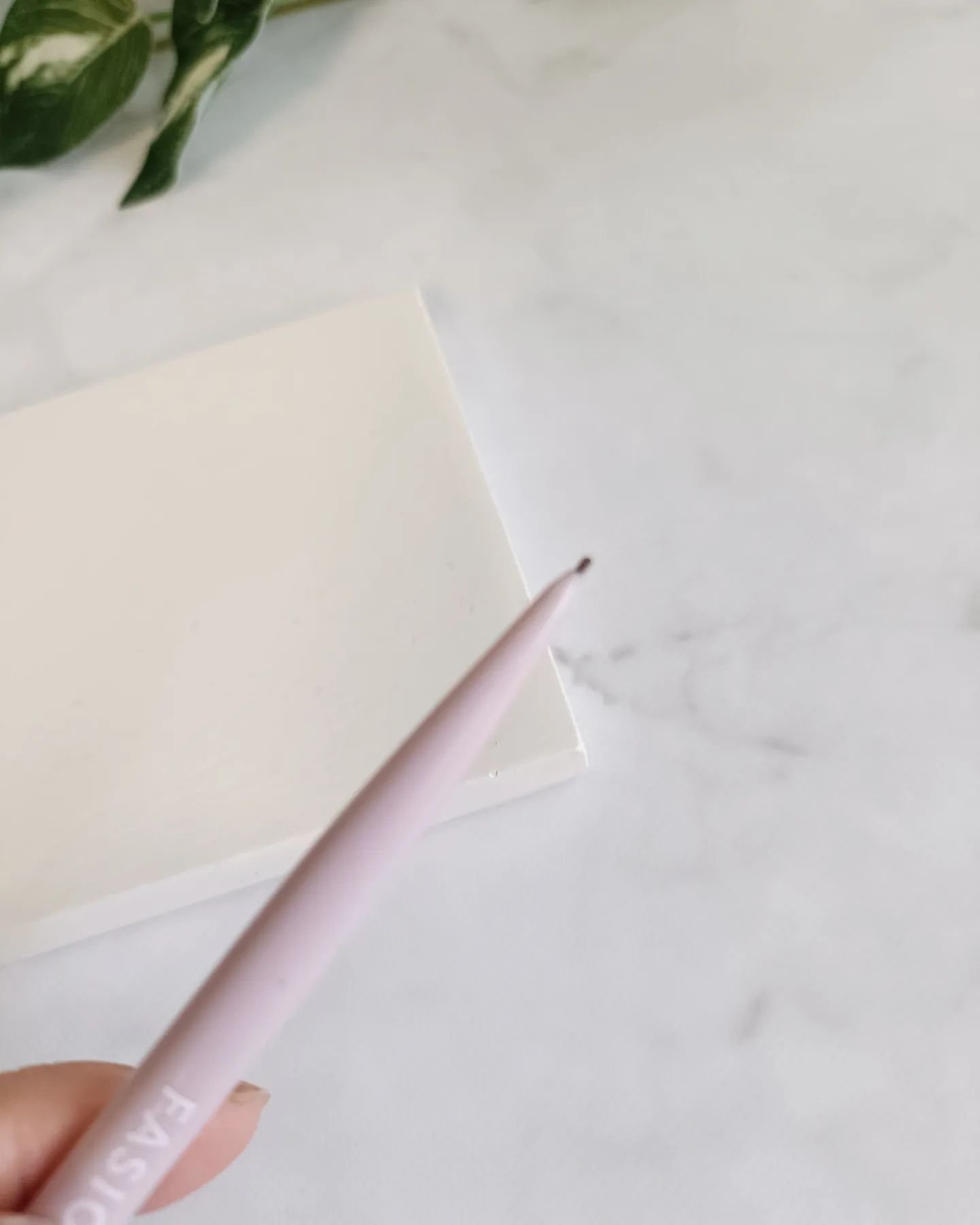 ウォータープルーフ アイブロウ(超極細芯)/FASIO/アイブロウペンシルを使ったクチコミ（2枚目）