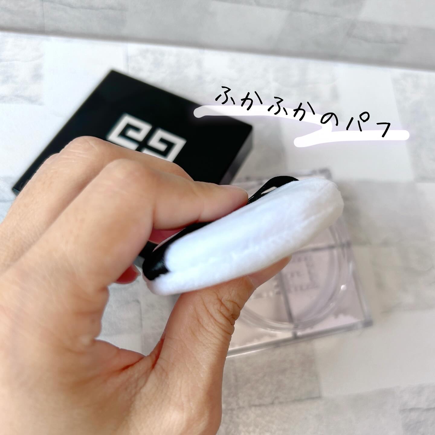 プリズム・リーブル/GIVENCHY/ルースパウダーを使ったクチコミ（3枚目）