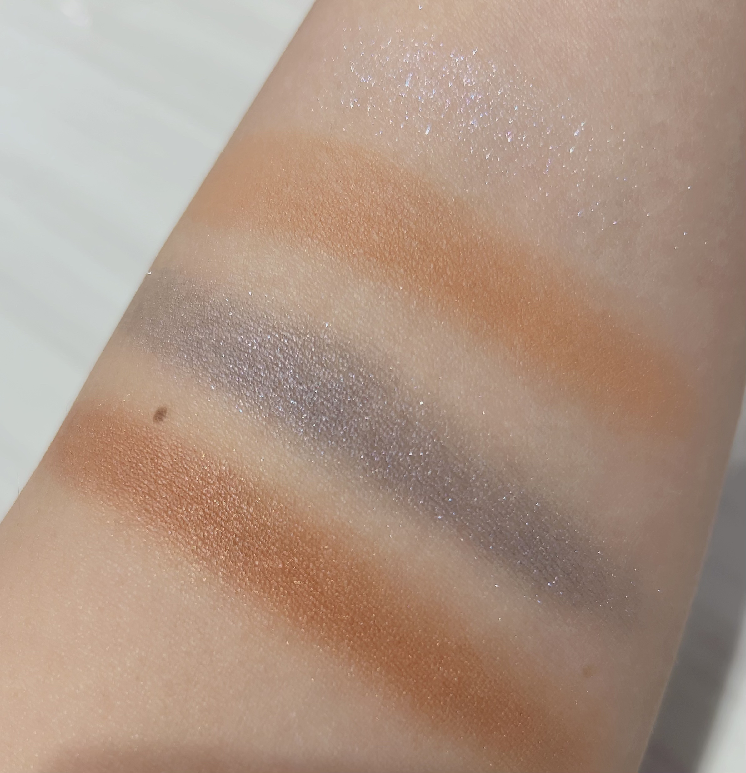 シグニチャー カラー アイズ/SUQQU/アイシャドウパレットを使ったクチコミ（3枚目）