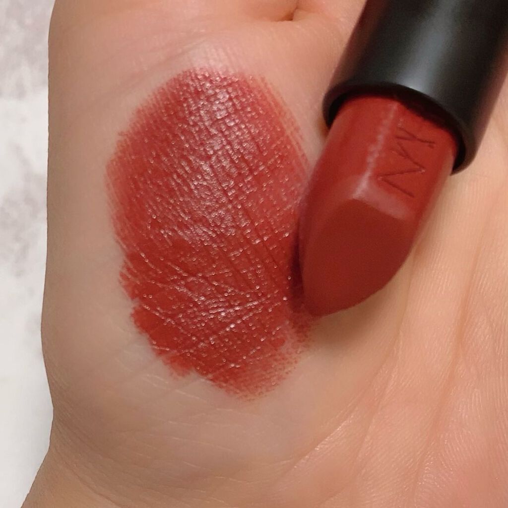 オーデイシャスリップスティック/NARS/口紅を使ったクチコミ(3枚目)