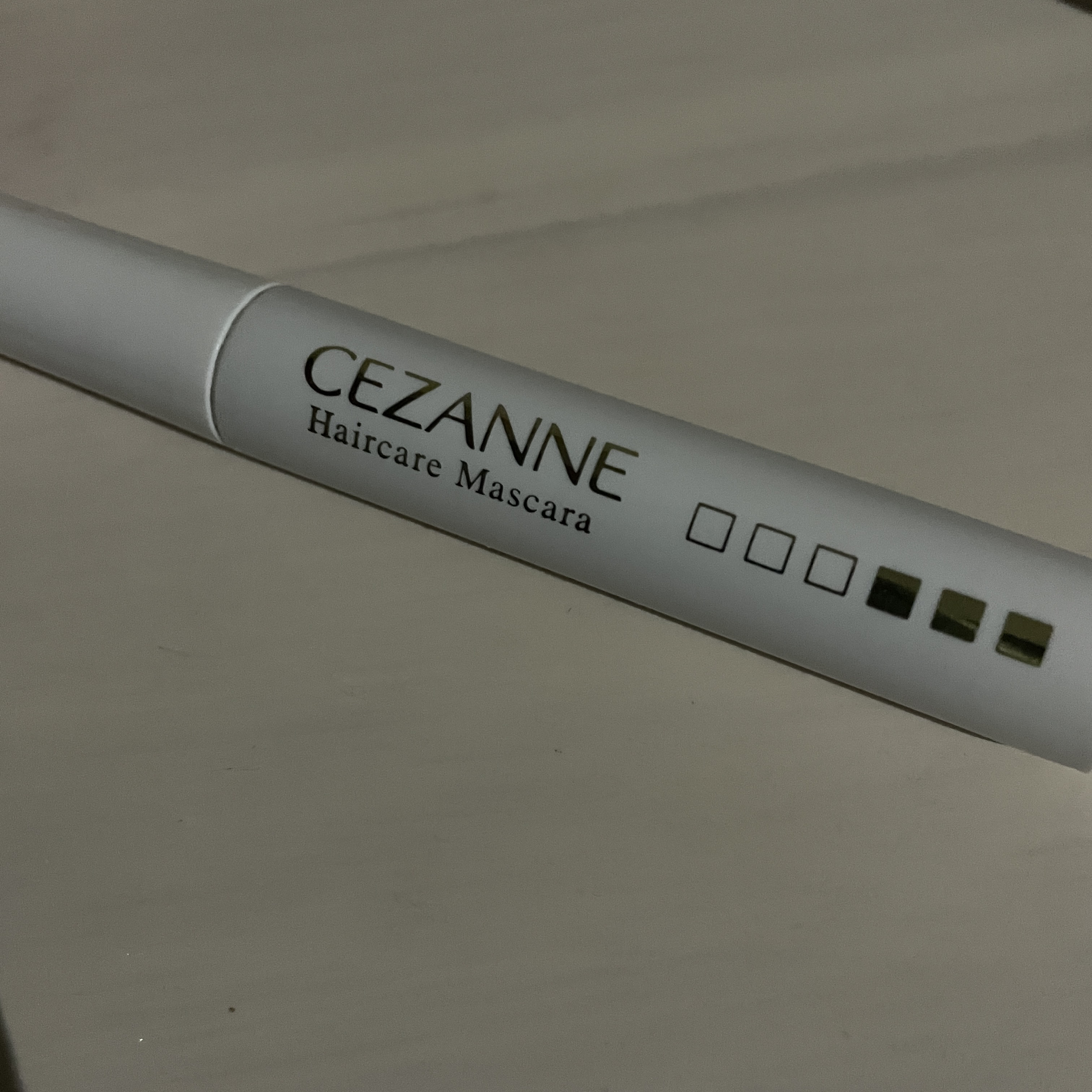 ヘアケアマスカラ/CEZANNE/ヘアジェルを使ったクチコミ（1枚目）