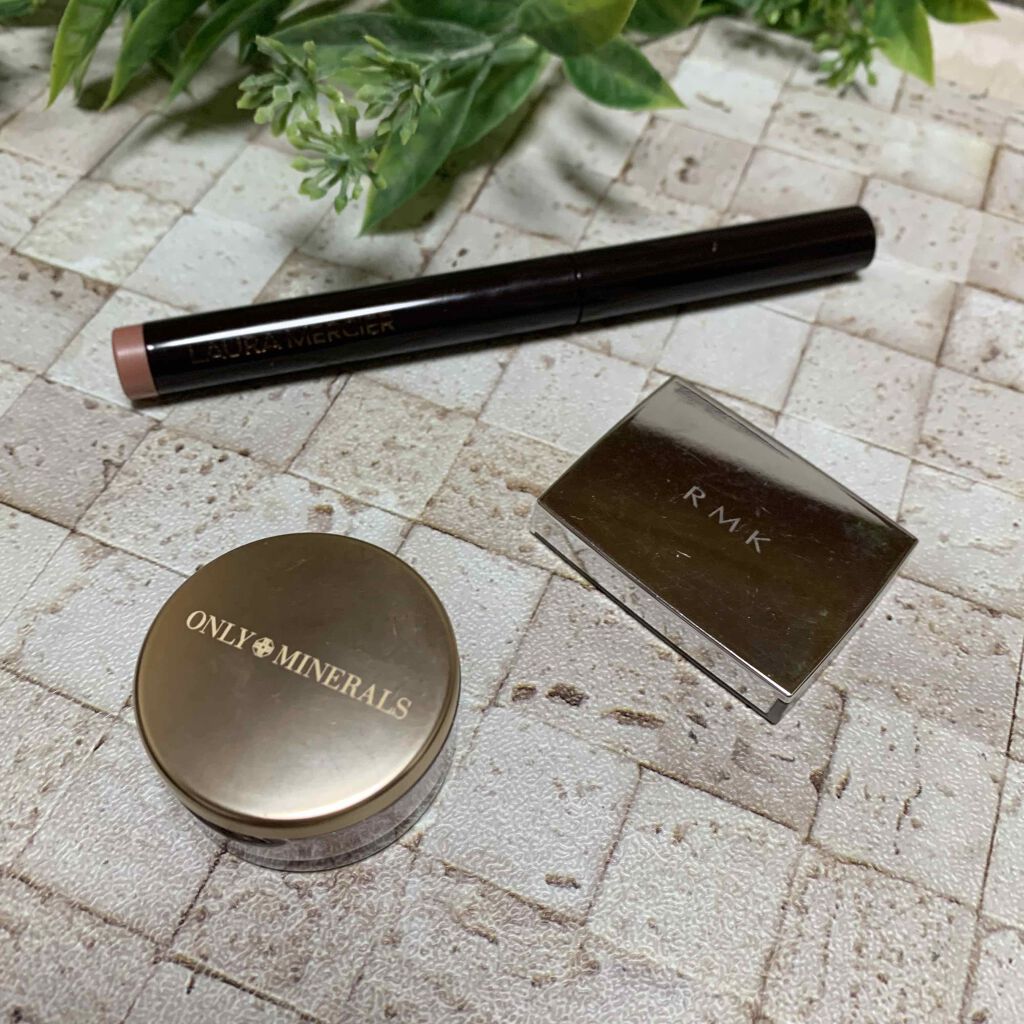 キャビアスティック アイカラー/ローラ メルシエ/スティックアイシャドウを使ったクチコミ(2枚目)