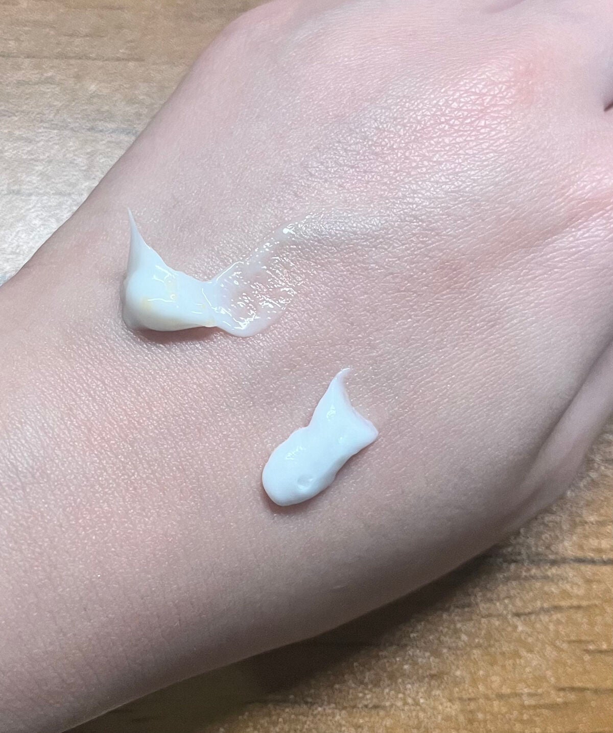 ビューティーチャージ ナイトスペリア/アトリックス/ハンドクリームを使ったクチコミ(1枚目)