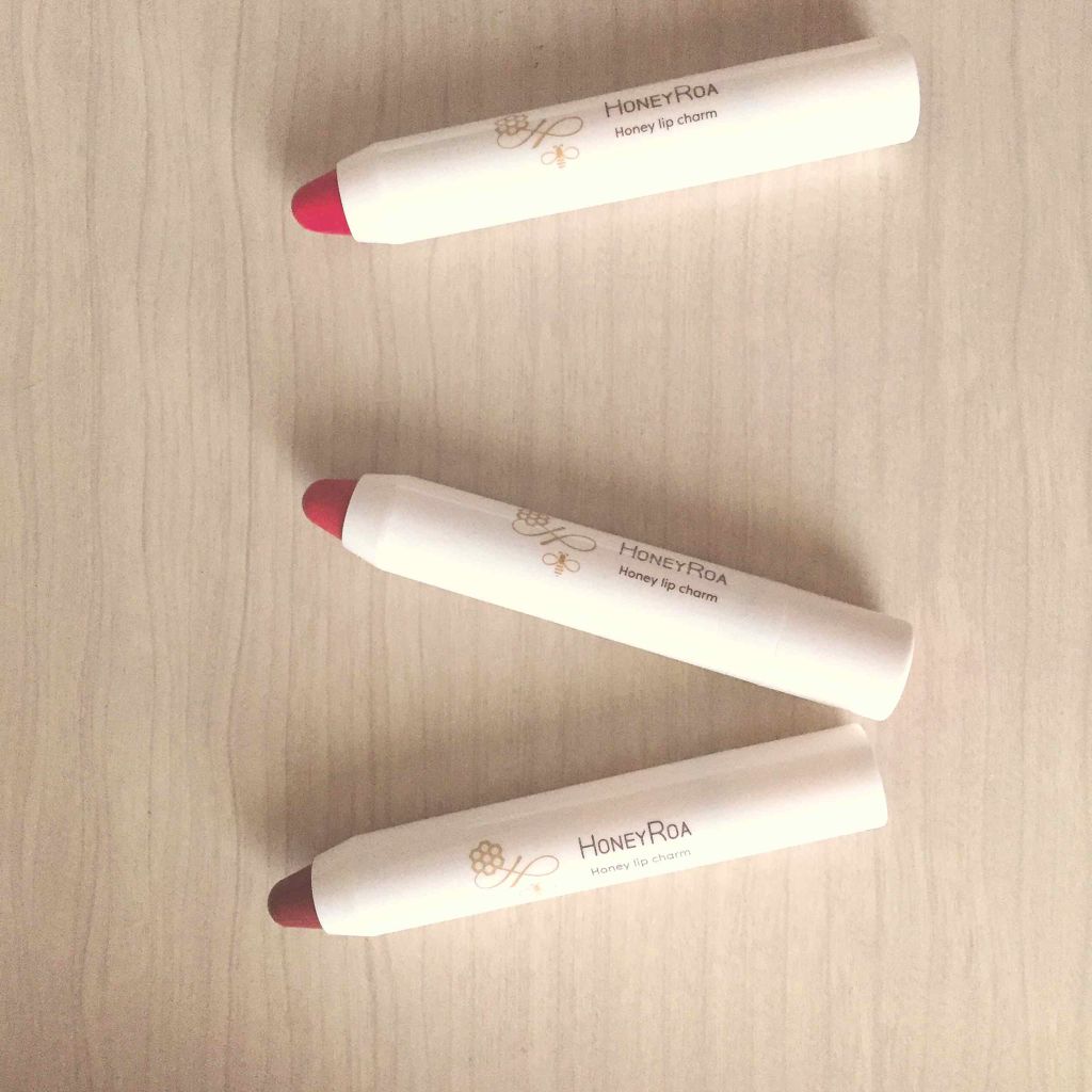 ハニーリップチャーム/ROAlív/口紅を使ったクチコミ(1枚目)