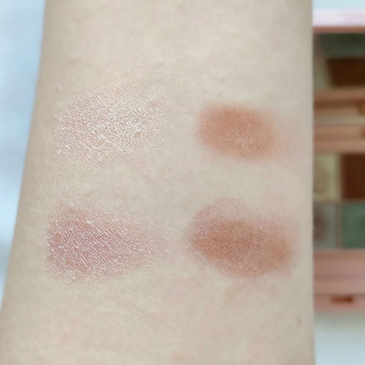 イロアソビ 4色アイパレット ＃04 人生を楽しんで/iroasobi/アイシャドウパレットを使ったクチコミ（3枚目）