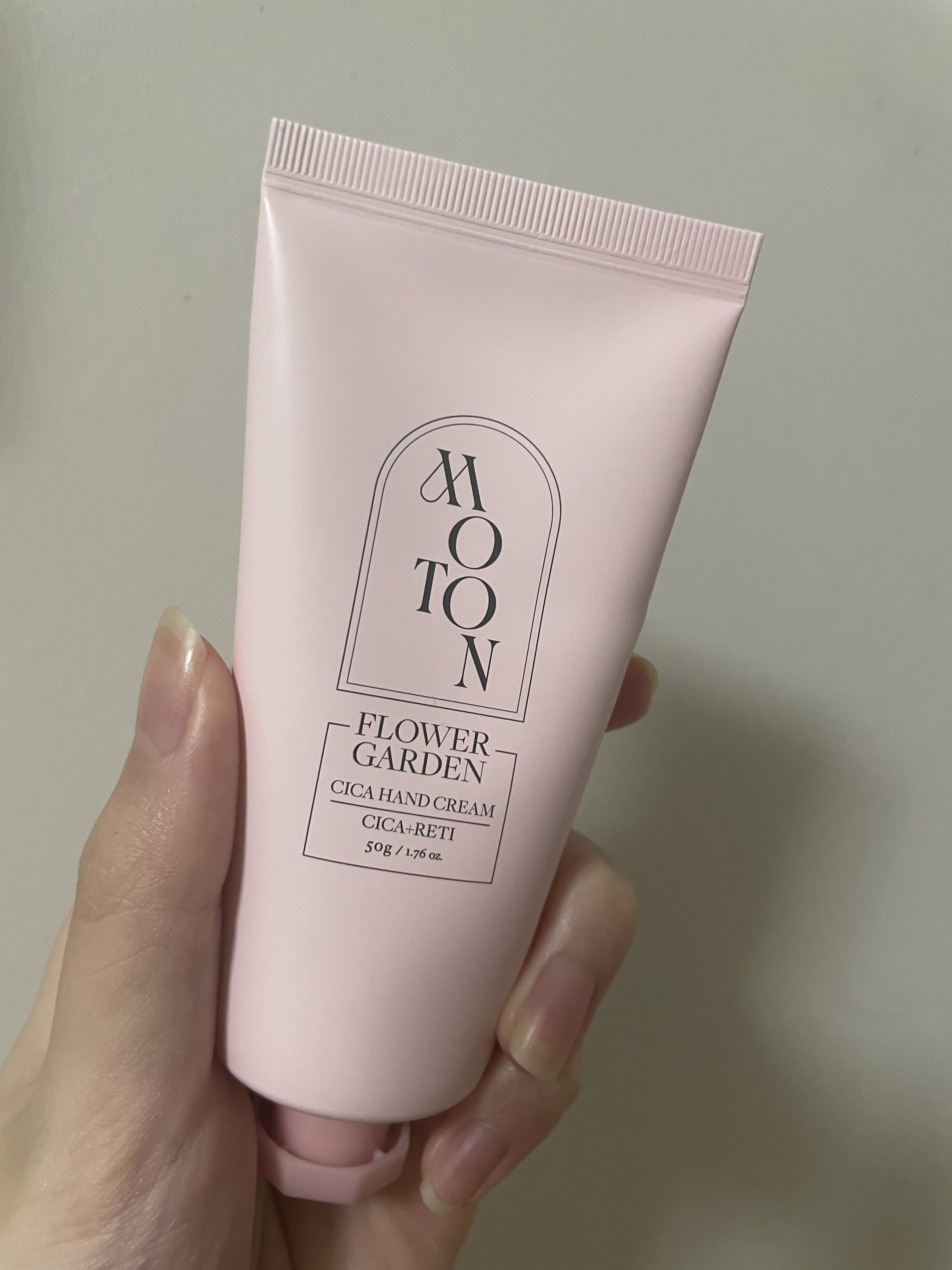 シルクハンドクリーム FLOWER GARDEN /MOTON/ハンドクリームを使ったクチコミ（1枚目）