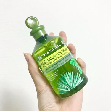 ツヤサラ髪を目指すなら「お酢」のトリートメント💆‍♀️✨

シャンプー＆コンディショナー後に地肌・毛先に馴染ませて流すだけで、サラっと指通りの良い髪になれて感動…！
水のようなテクスチャーなので髪全体に