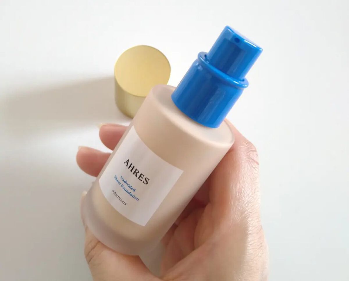 アンディヴァイデッド シアーファンデーション/アーレス/リキッドファンデーションを使ったクチコミ（2枚目）