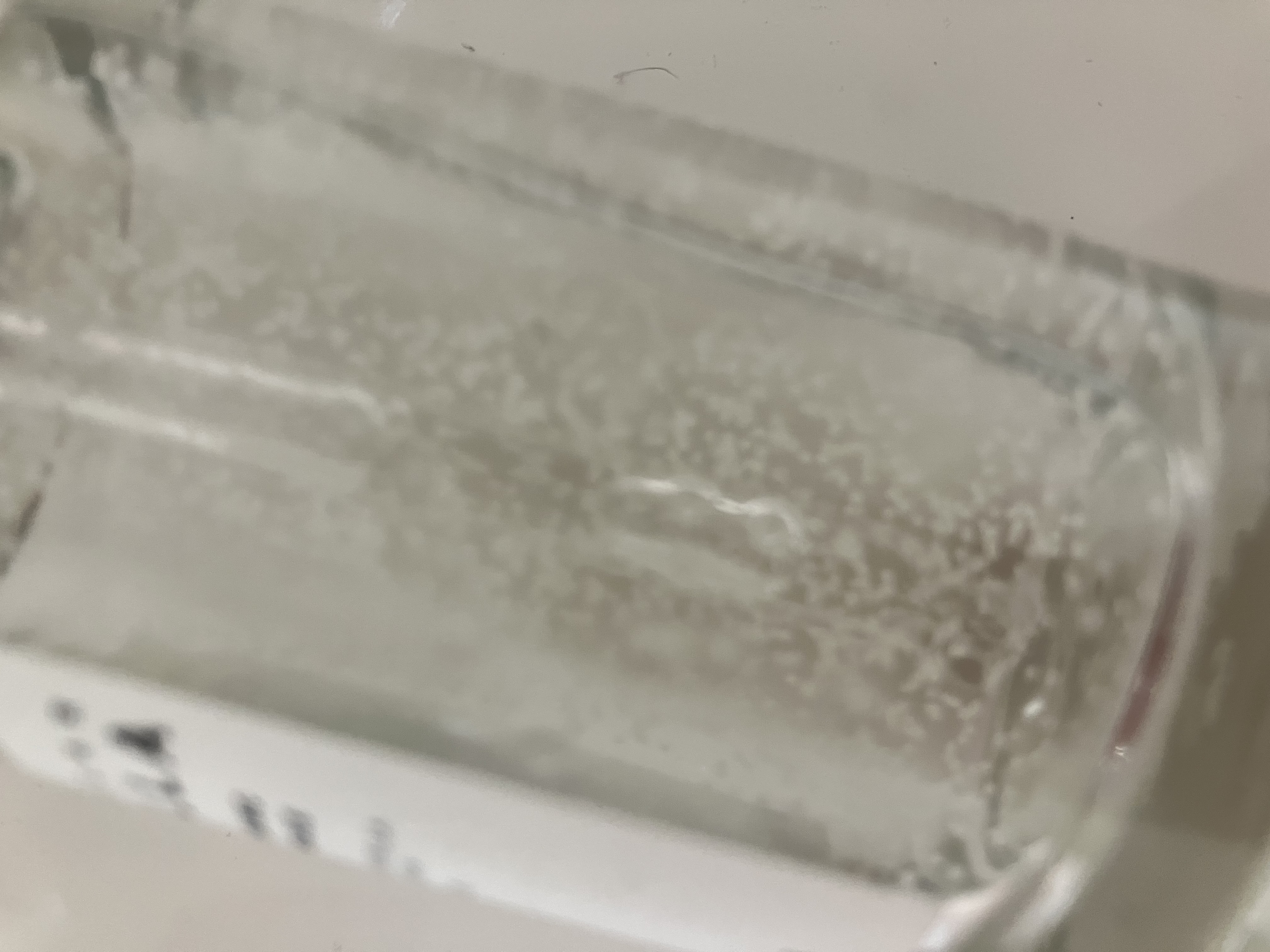 トーンブライトニング カプセルアンプル/SKIN1004/美容液を使ったクチコミ（2枚目）