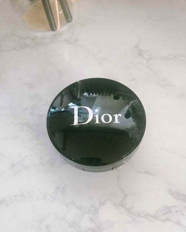 【旧】ディオールスキン フォーエヴァー クッション/Dior/クッションファンデーションを使ったクチコミ（2枚目）