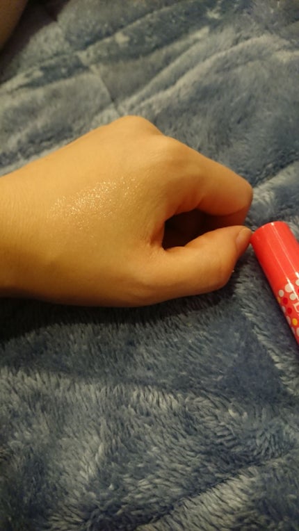 リップベイビーフルーツ/メンソレータム/口紅を使ったクチコミ(3枚目)