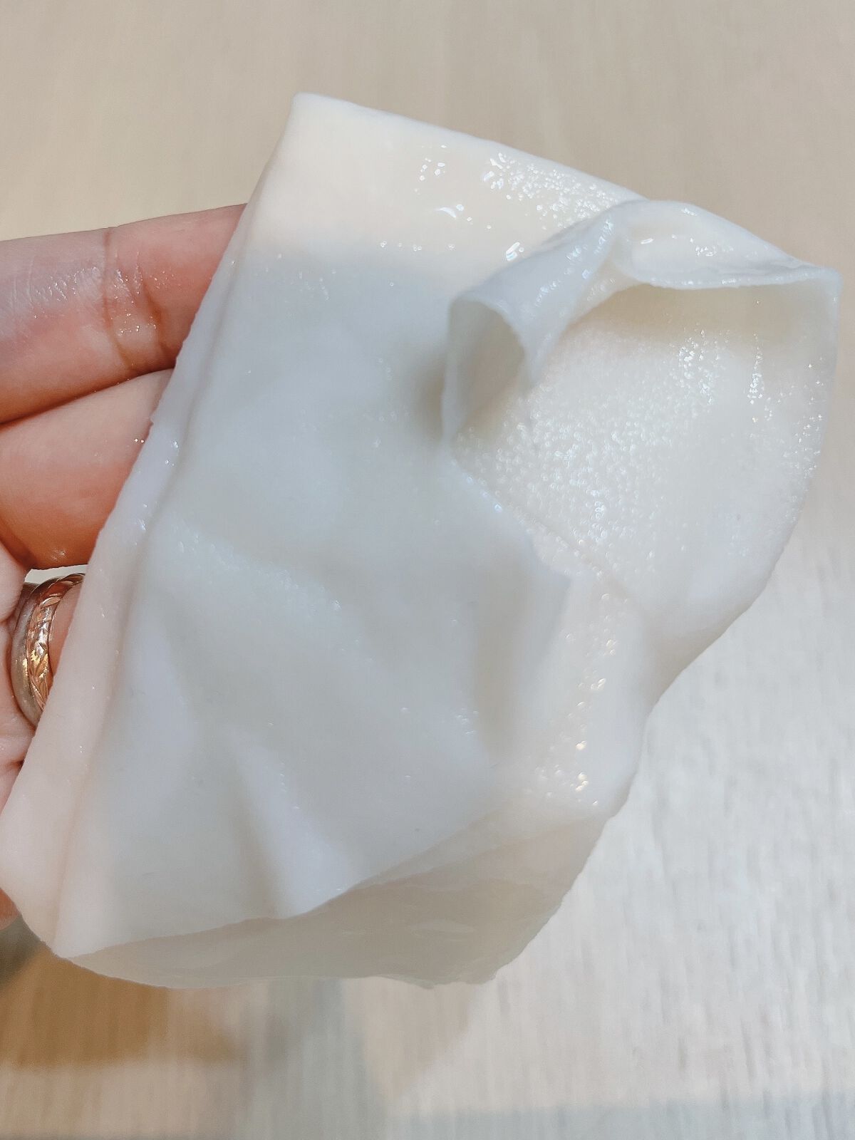 ベイビッシュ プレシャス オイルイン ミルキィマスク (ハリ弾力タイプ)/クリアターン/シートマスク・パックを使ったクチコミ（3枚目）