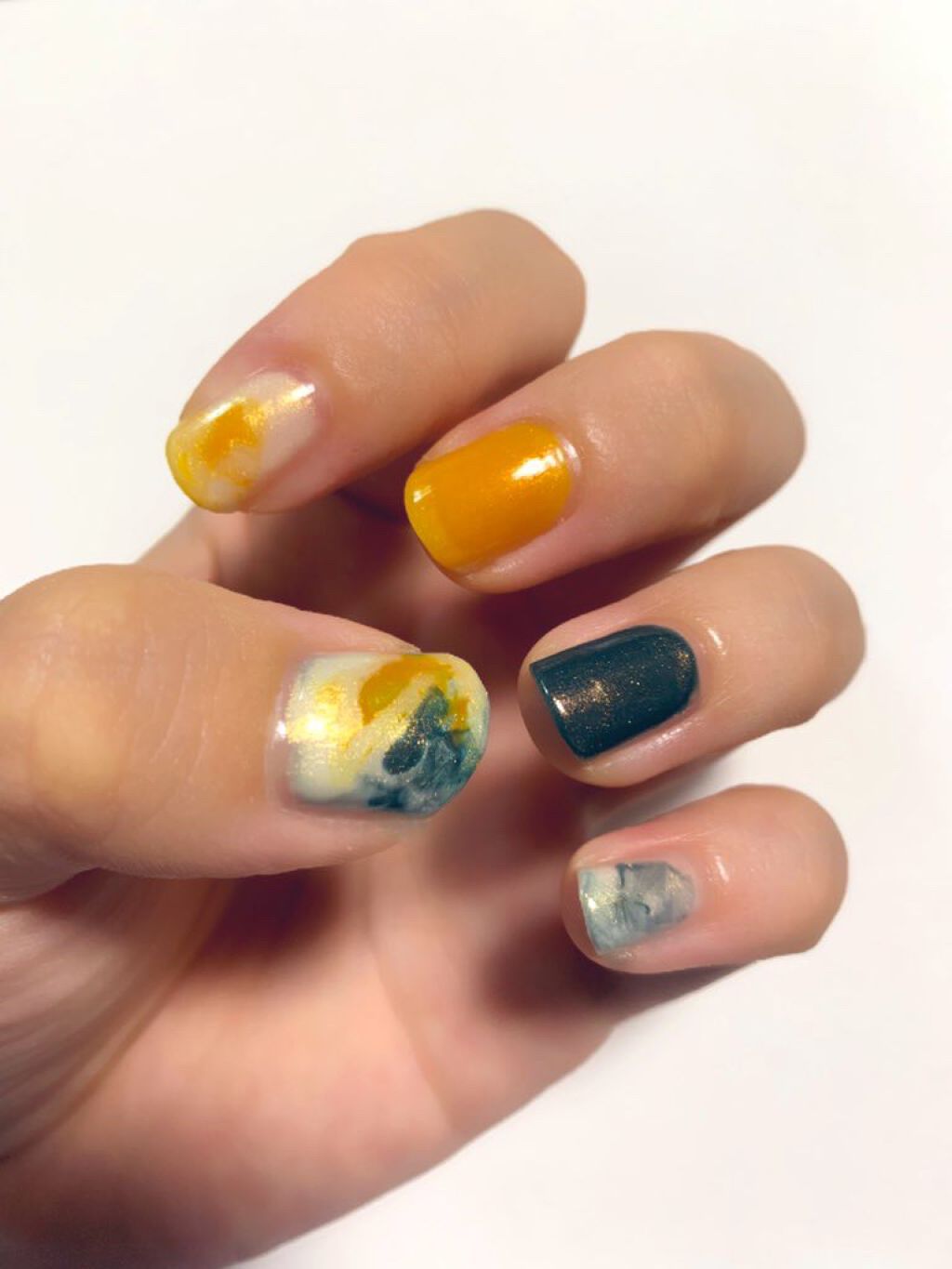 ジーニッシュ/ジーニッシュマニキュア/マニキュアを使ったクチコミ(1枚目)