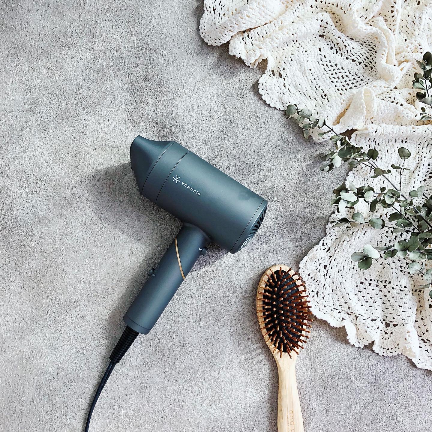 遠赤イオンドライヤーVDC-5100/VENUSiS/ドライヤーを使ったクチコミ（1枚目）