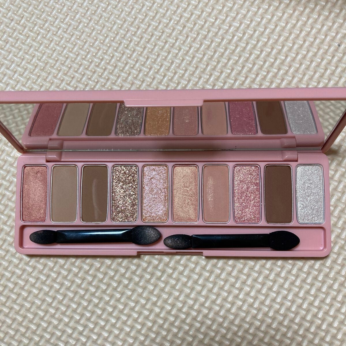 プレイカラー アイシャドウ/ETUDE/アイシャドウパレットを使ったクチコミ(1枚目)