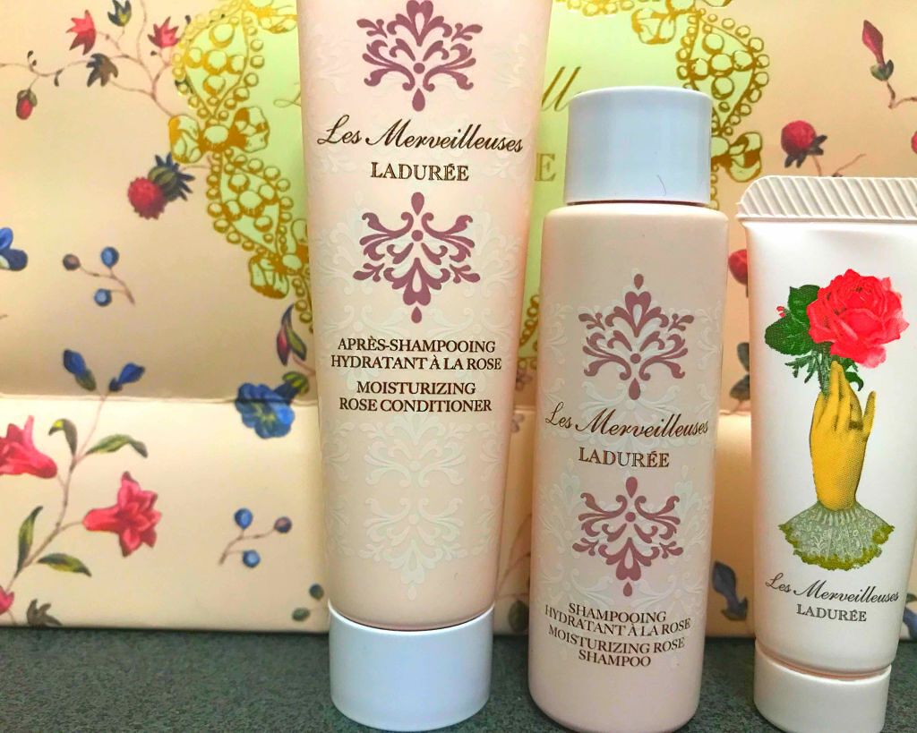 ミニ プレスト チークカラー/レ・メルヴェイユーズ ラデュレ/パウダーチークを使ったクチコミ（2枚目）