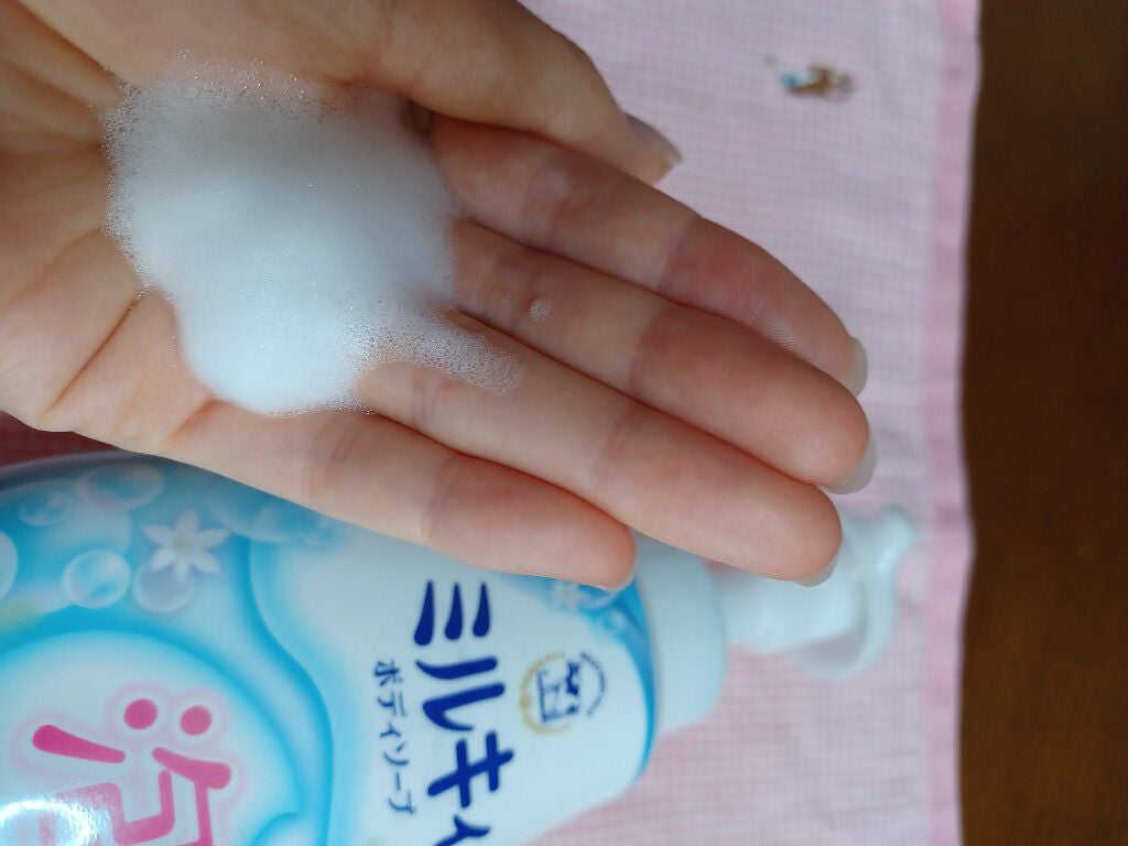 泡で出てくる ミルキィボディソープ やさしいせっけんの香り/ミルキィ/ボディソープを使ったクチコミ(3枚目)
