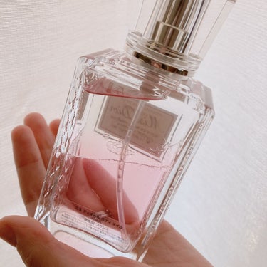 Dior ミスディオールボディオイルのクチコミ「肌にも髪にもいい香り♡
これめっっちゃおすすめ！
ミスディオールボディオイル 100㎖
715.....」（2枚目）