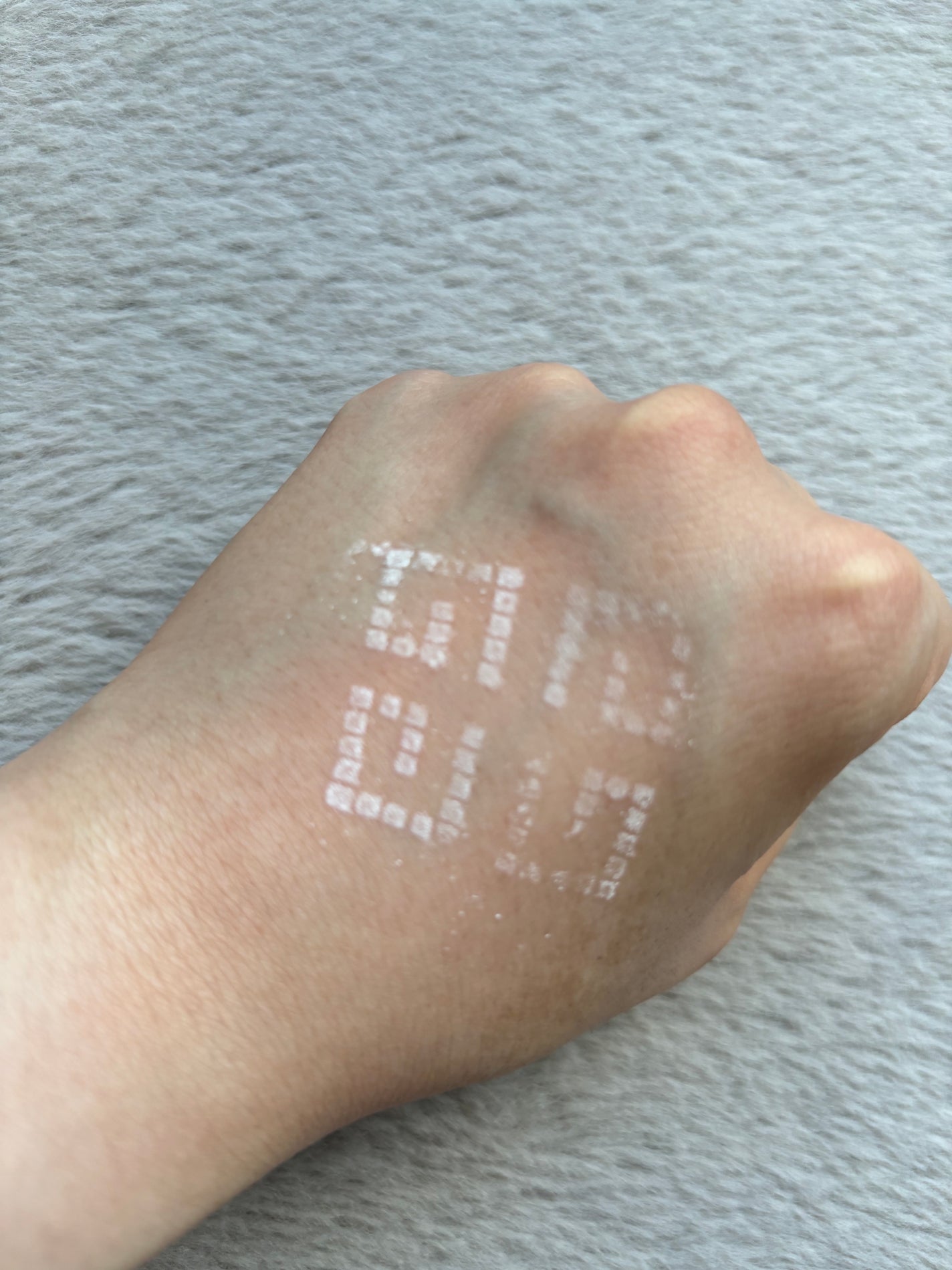 プリズム・リーブル/GIVENCHY/ルースパウダーを使ったクチコミ(3枚目)