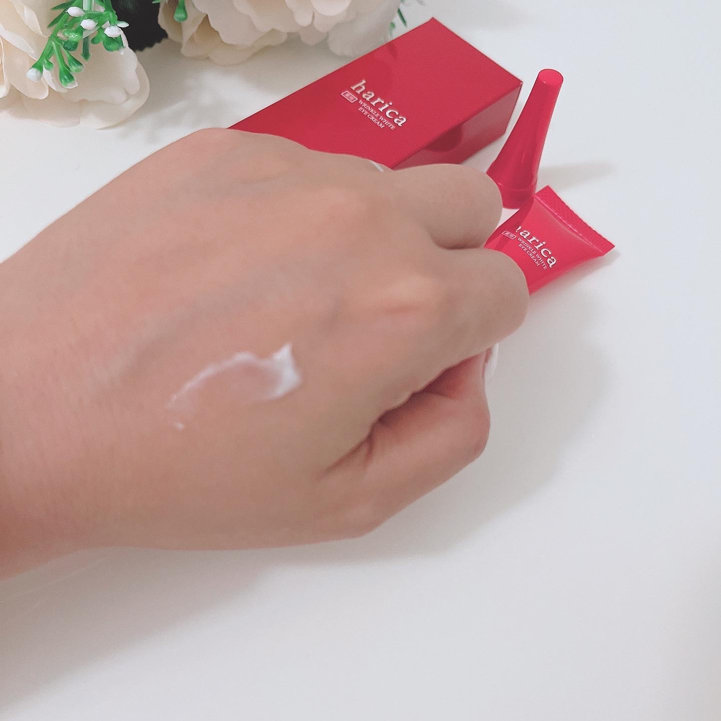 薬用リンクルホワイトアイクリーム/harica/アイケア・アイクリームを使ったクチコミ（3枚目）