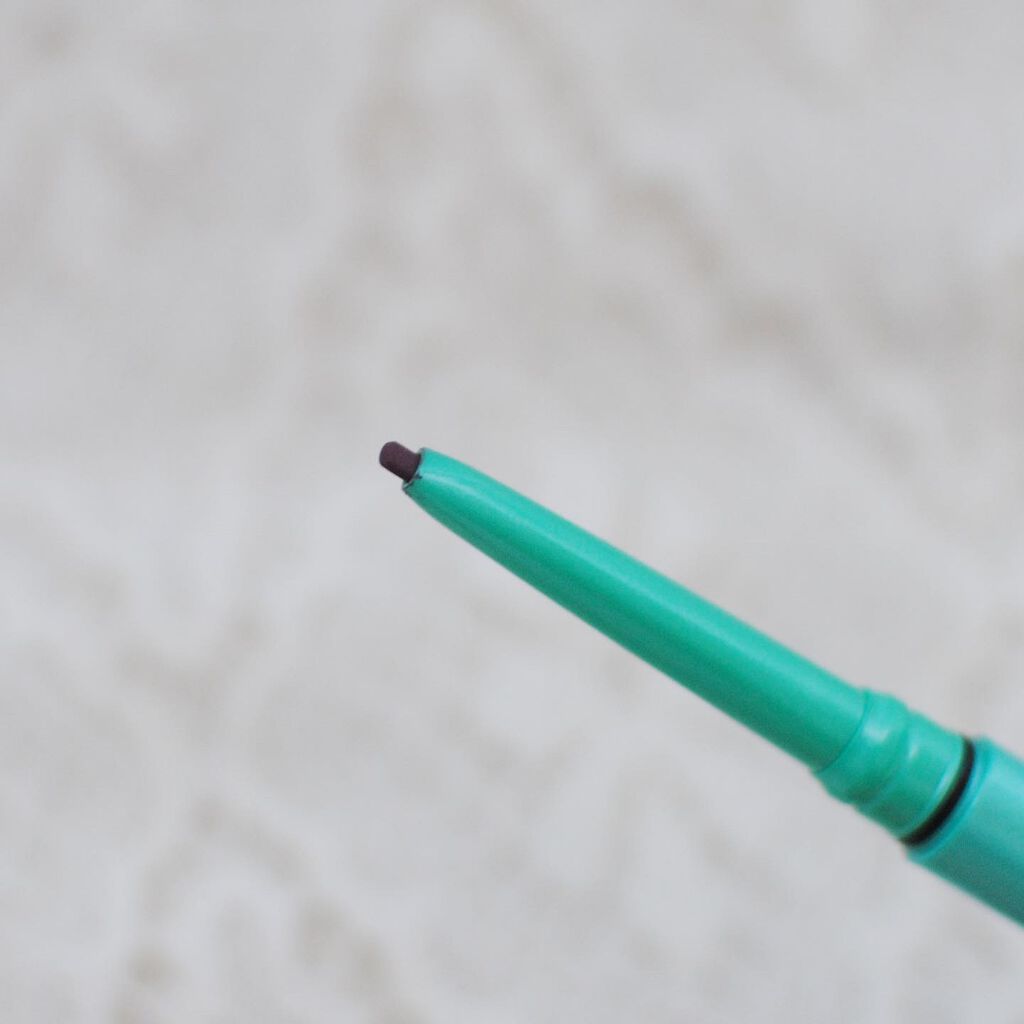 「密着アイライナー」クリームペンシル カシスブラウン(バラエティストア限定取扱いカラー)/デジャヴュ/ペンシルアイライナーを使ったクチコミ（2枚目）