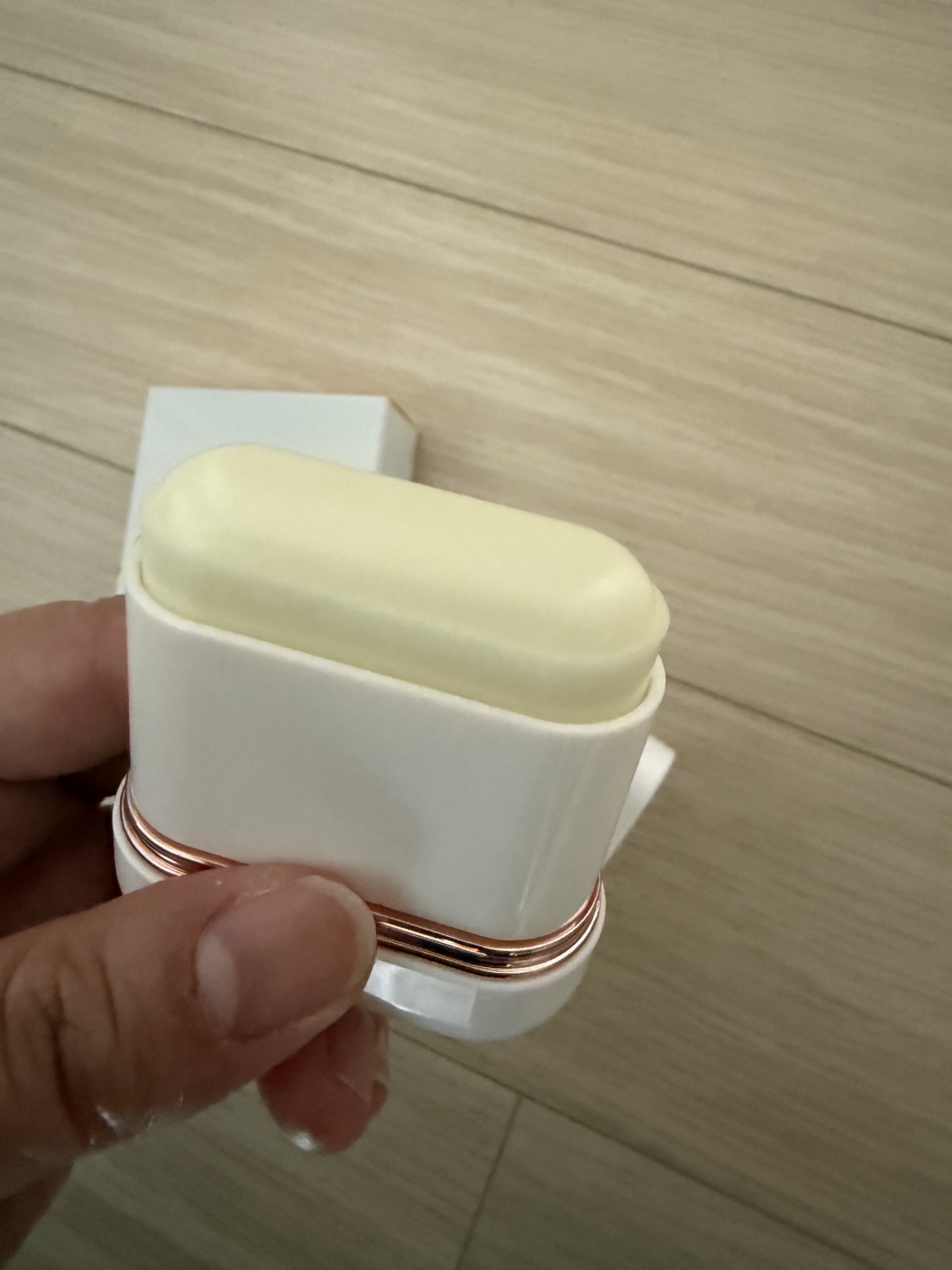 エアリーフィットサンスティック/KAHI/日焼け止めスティックを使ったクチコミ（3枚目）