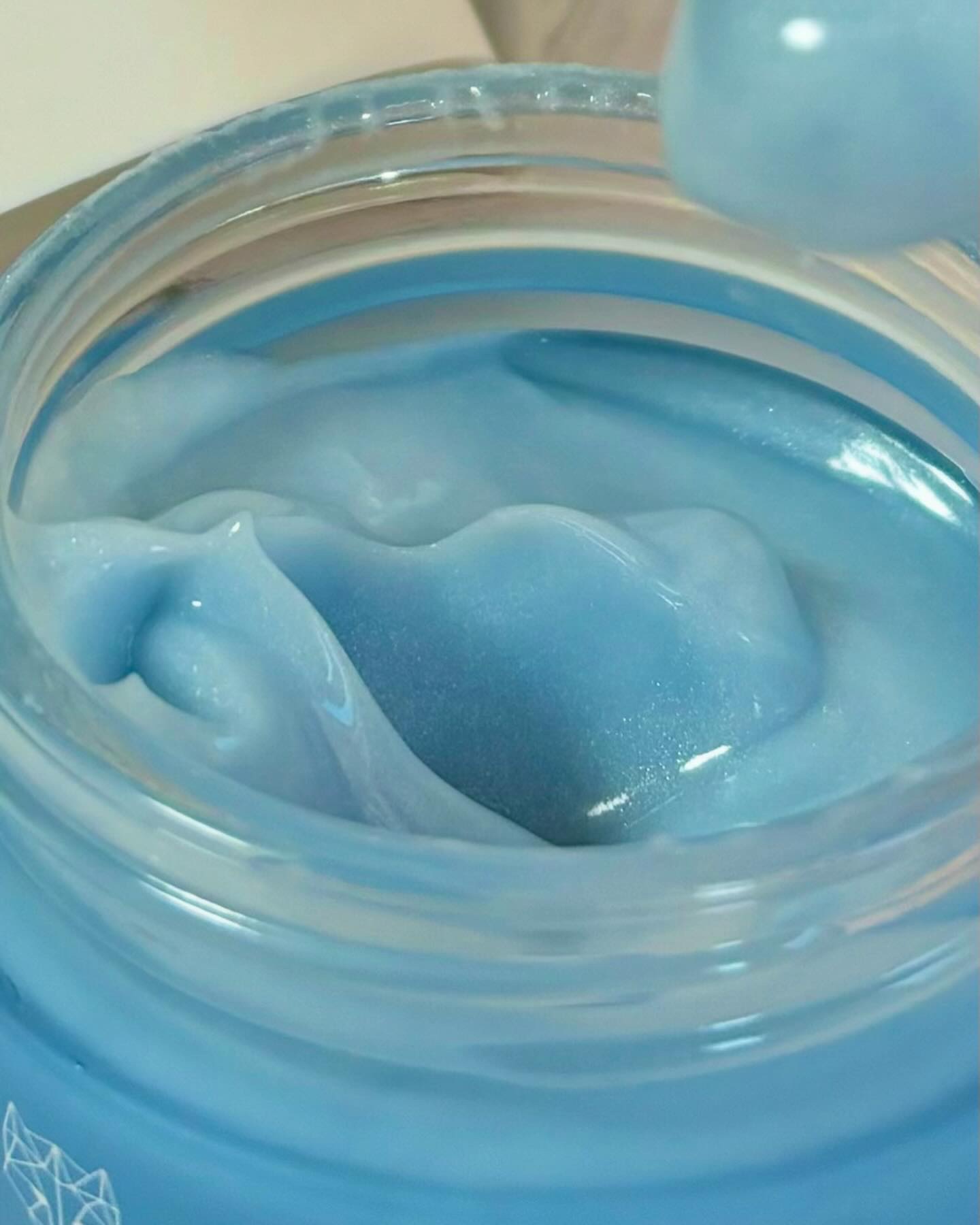 デイリー カバー ジェルセラム/SNOW FOX SKINCARE/フェイスクリームを使ったクチコミ（3枚目）