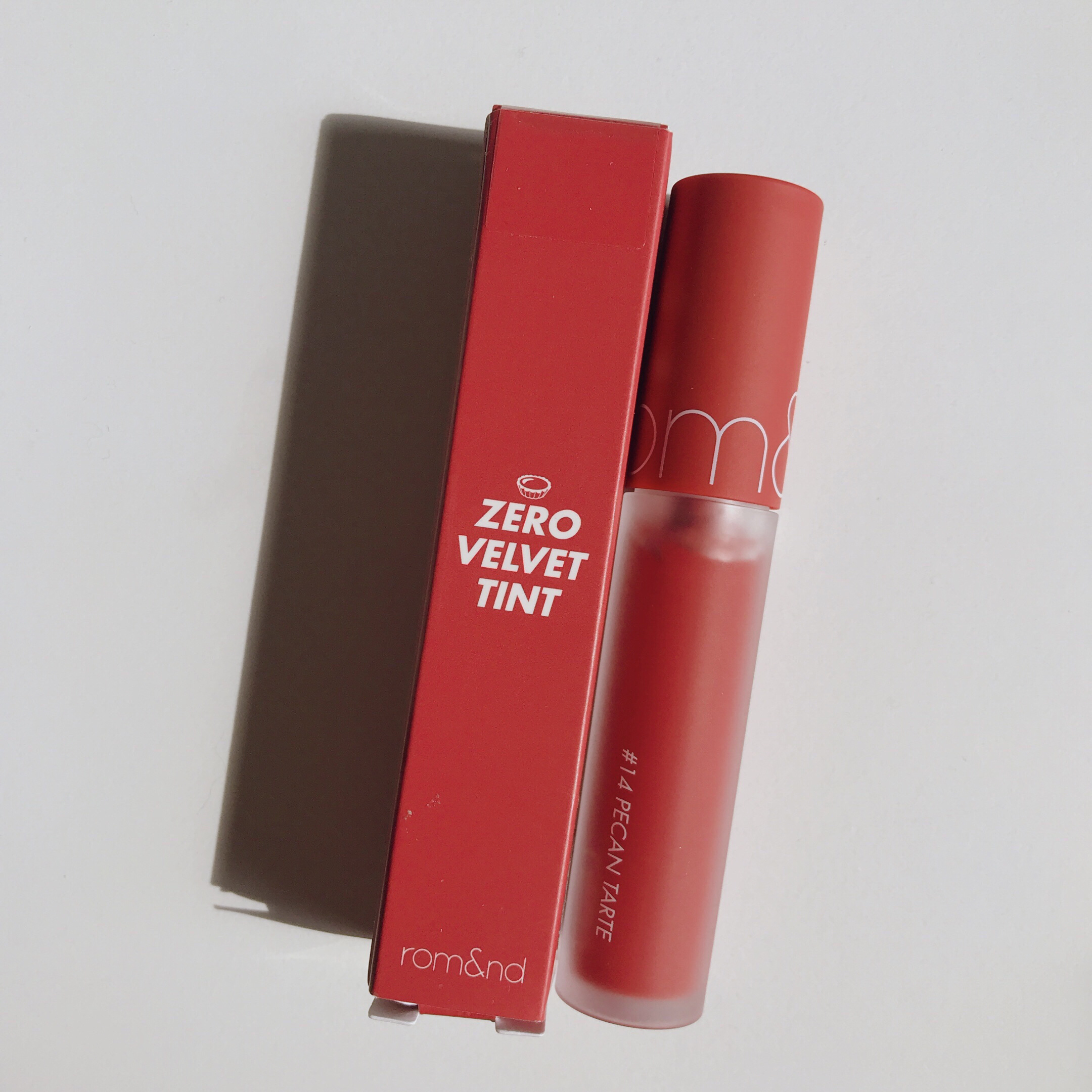 ゼロベルベットティント 14 ピーカンタルト(PEACAN TARTE)/rom&nd/リップティントを使ったクチコミ（1枚目）