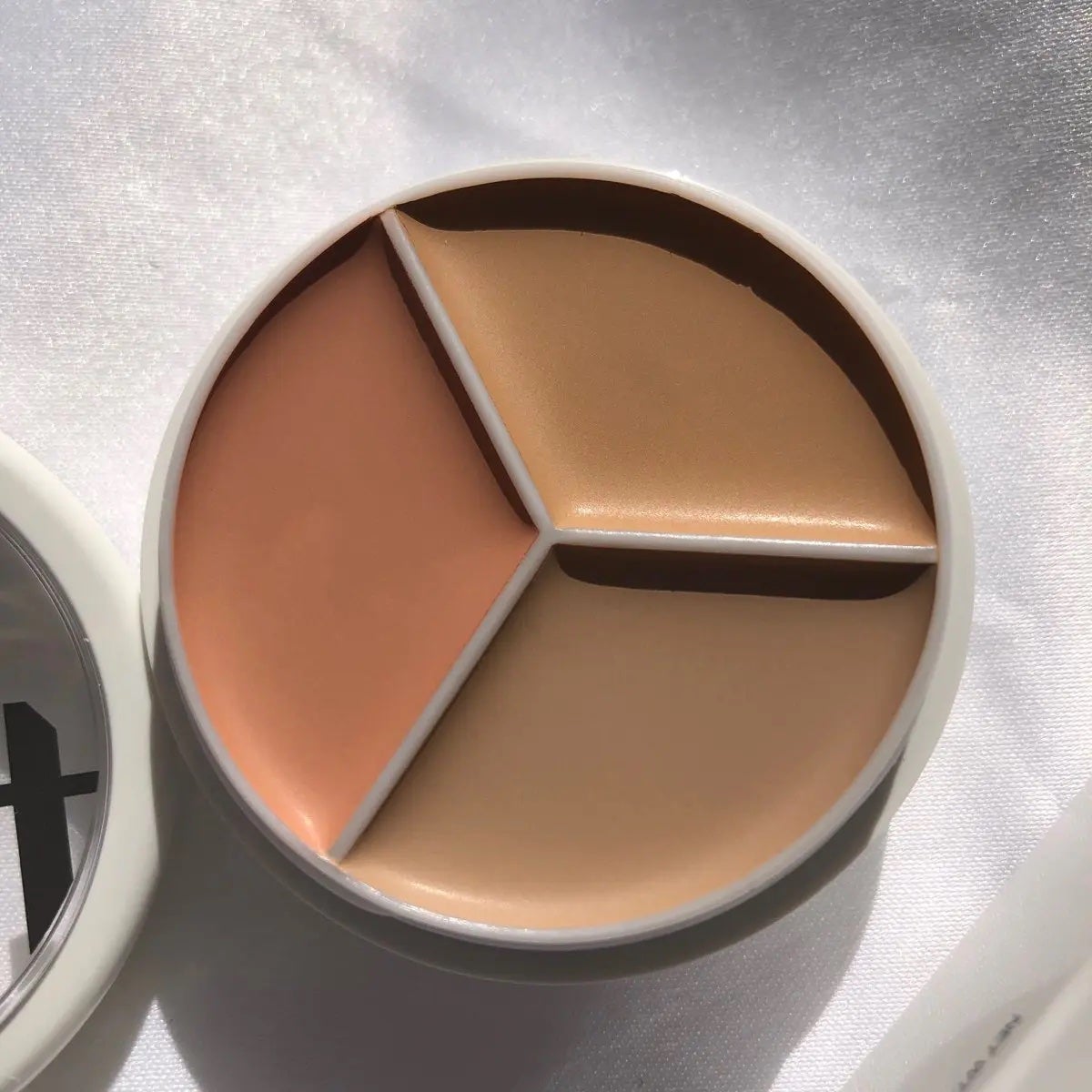 カバーアッププロコンシーラー/TFIT/パレットコンシーラーを使ったクチコミ(2枚目)