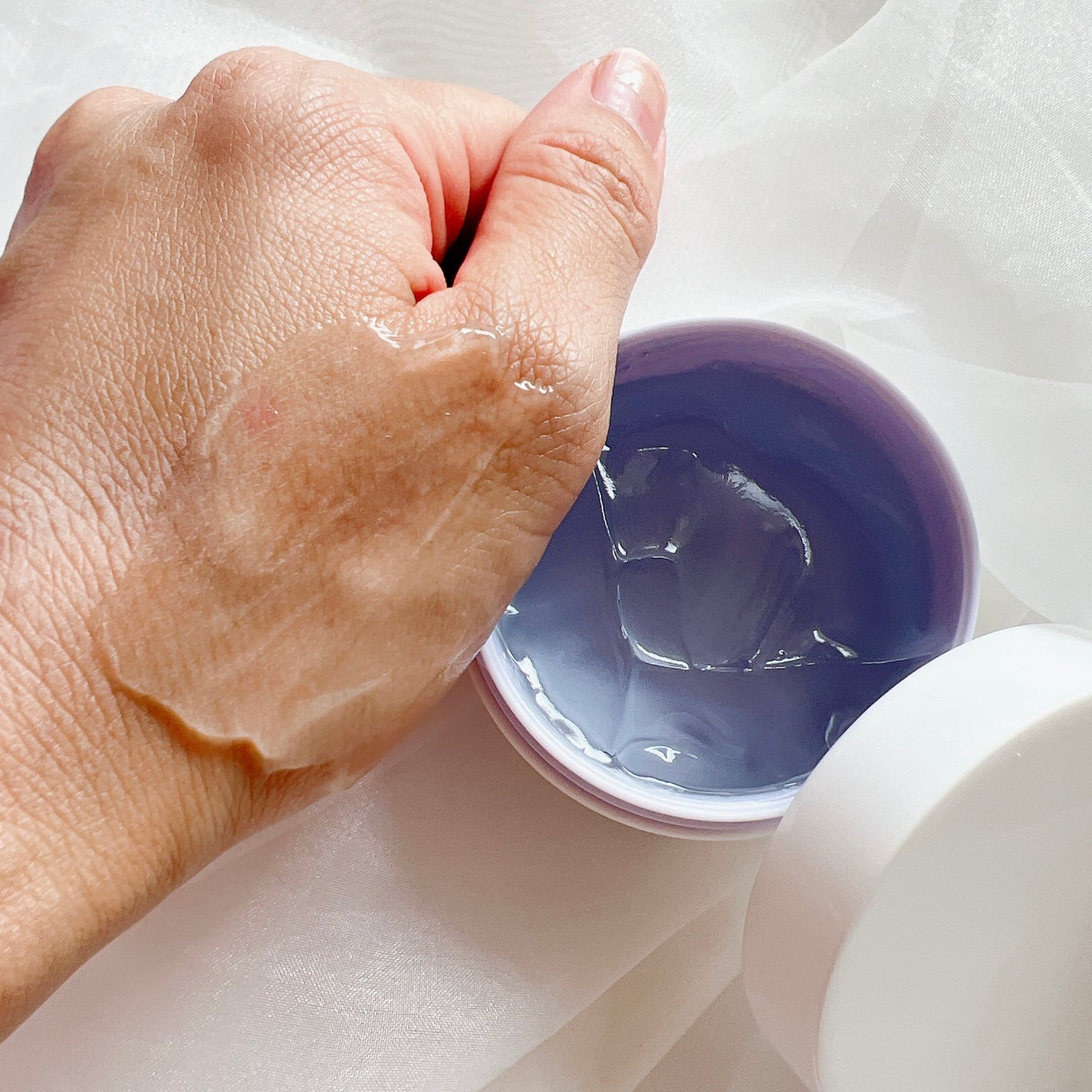 薬用ホワイトニングジェルEX モイスト(しっとり)/シミウス/オールインワン化粧品を使ったクチコミ(7枚目)