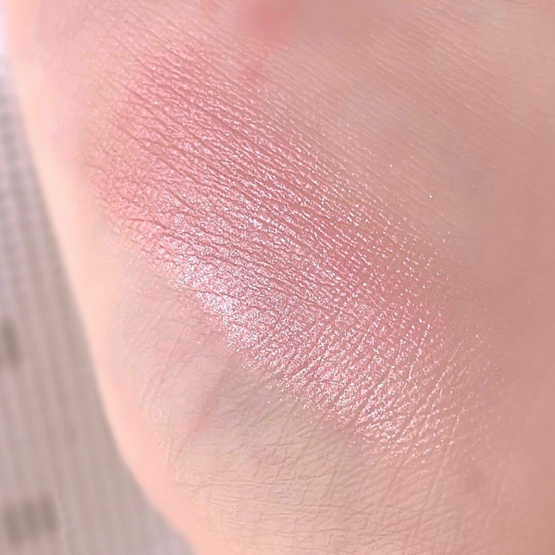 ケイト ザ アイカラー/KATE/単色アイシャドウを使ったクチコミ(4枚目)