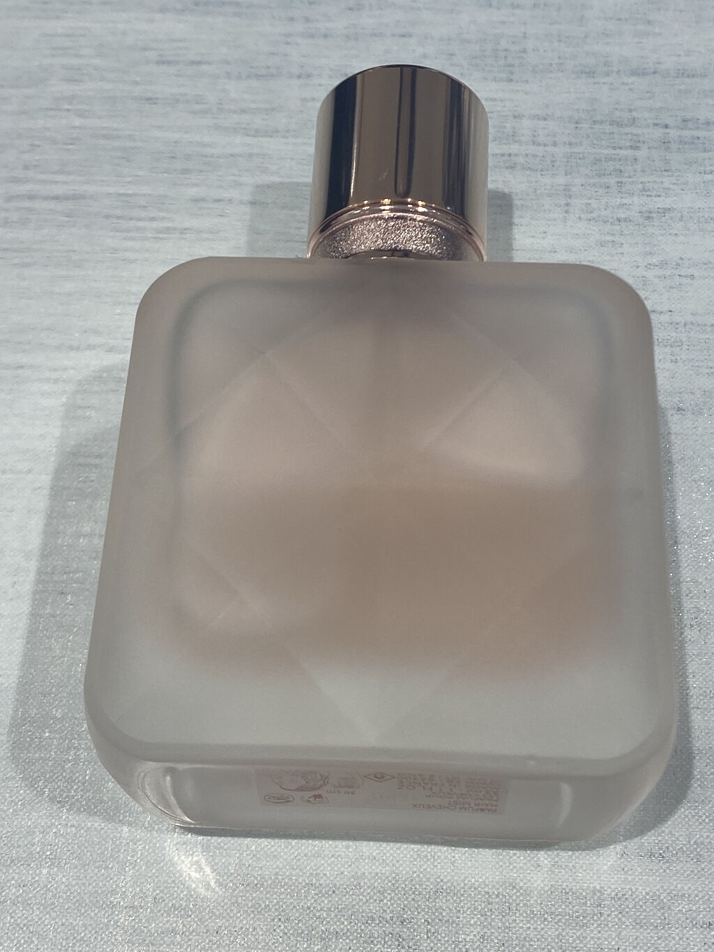 イレジスティブル ヘア ミスト/GIVENCHY/ヘアミストを使ったクチコミ（2枚目）