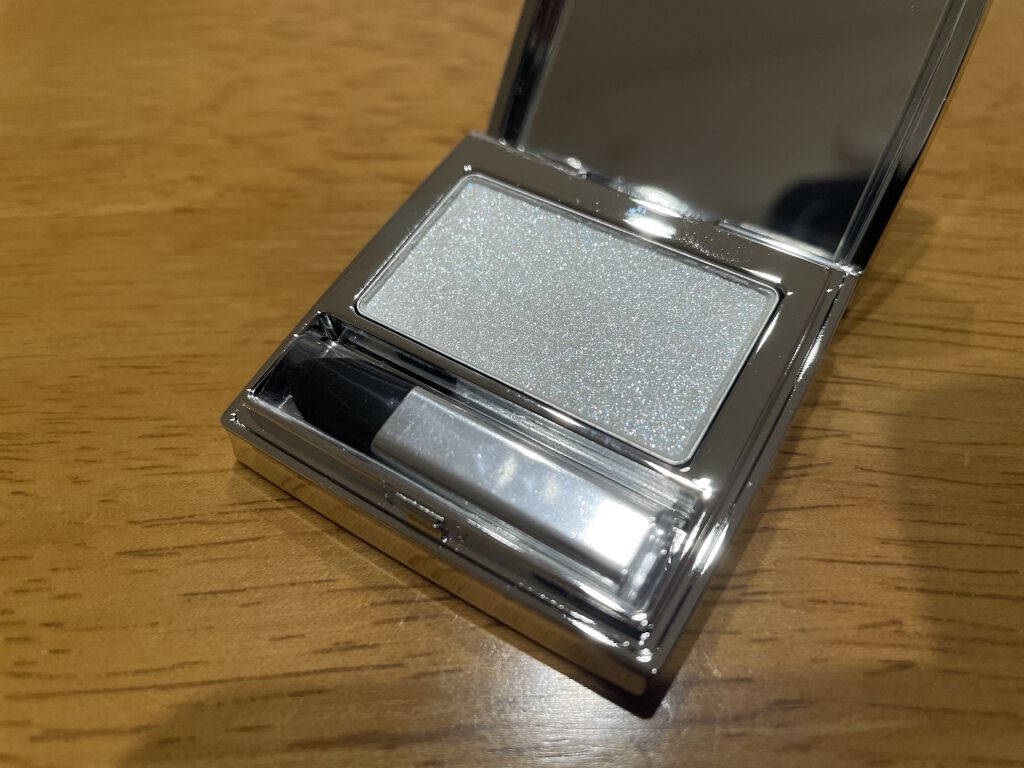 ザ ナウナウアイズ 01 クラッシュドアイス/RMK/単色アイシャドウを使ったクチコミ（1枚目）