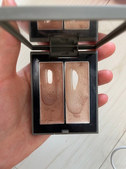 THREE シマリング グロー デュオ/THREE/クリームハイライトを使ったクチコミ(2枚目)