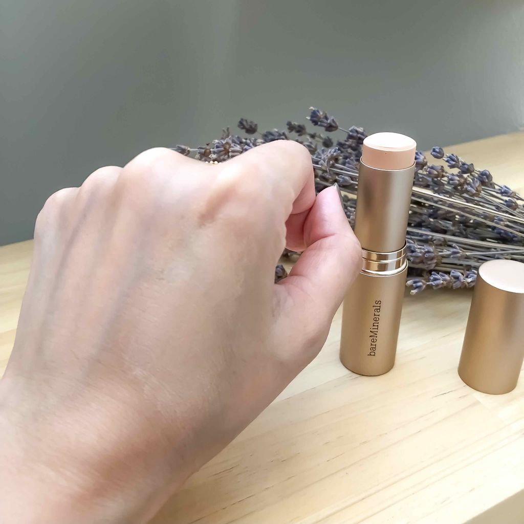 CR ハイドレイティング ファンデーション スティック/bareMinerals/その他ファンデーションを使ったクチコミ(1枚目)