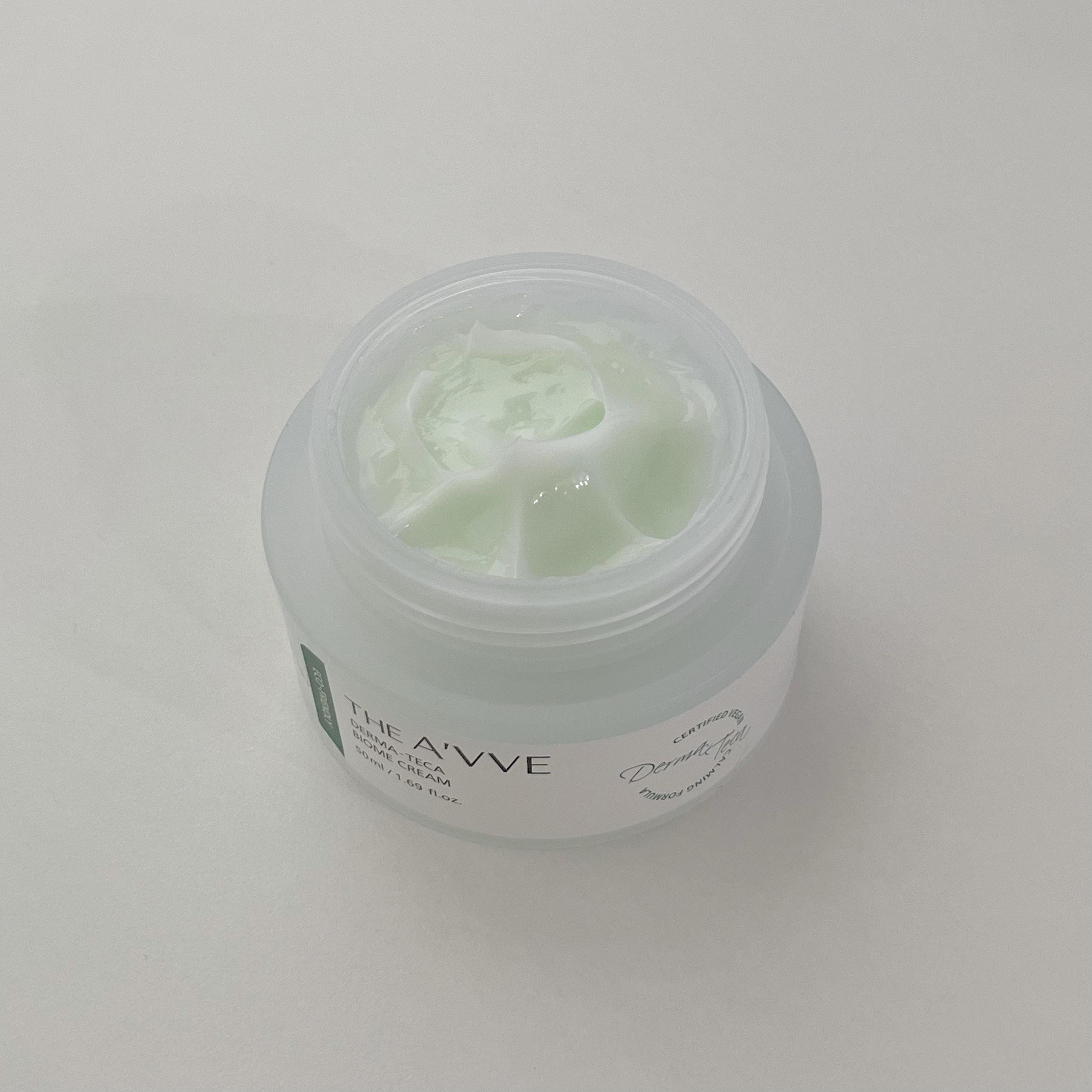 ダーマテカバイオームクリーム/THE A'VVE/フェイスクリームを使ったクチコミ（2枚目）