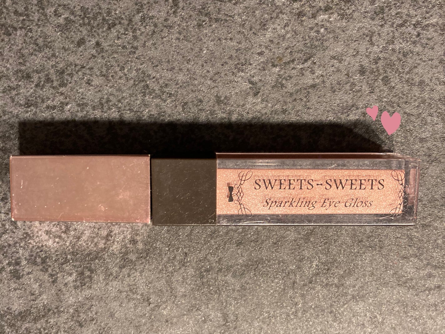 スパークリングアイグロス/スウィーツ スウィーツ/リキッドアイシャドウを使ったクチコミ(1枚目)